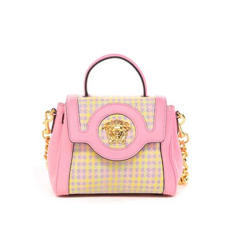 versace sac bandouliere rose|sac de luxe versace.